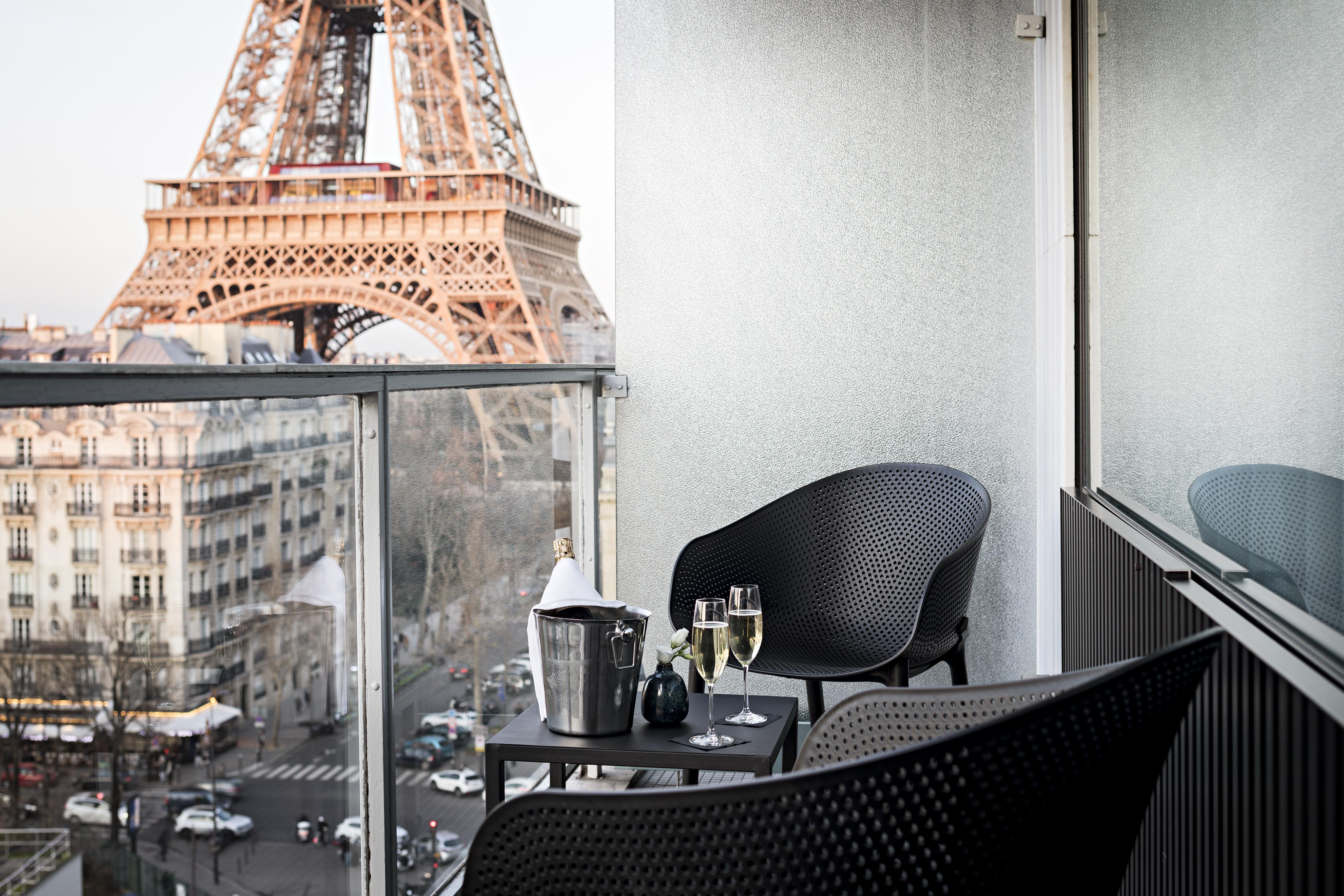 Hotel Pullman Paris Tour Eiffel Esterno foto