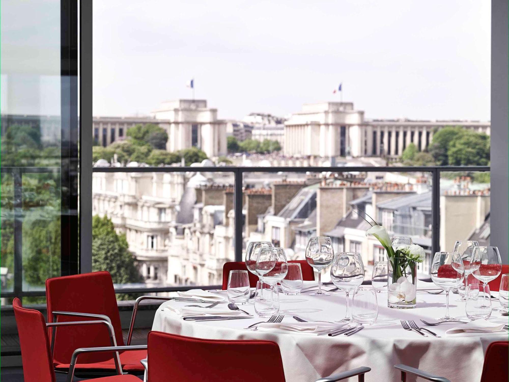 Hotel Pullman Paris Tour Eiffel Esterno foto