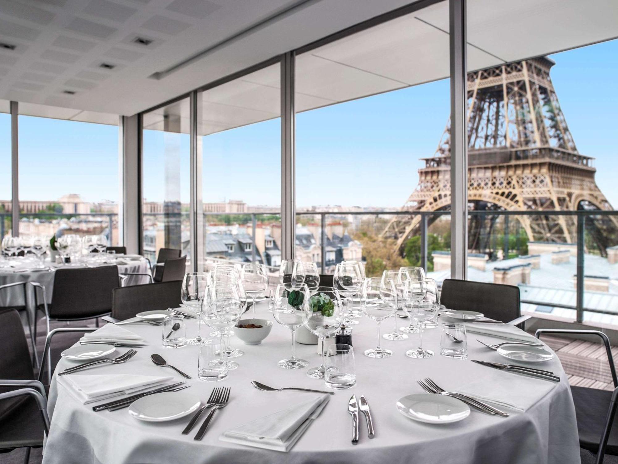 Hotel Pullman Paris Tour Eiffel Esterno foto