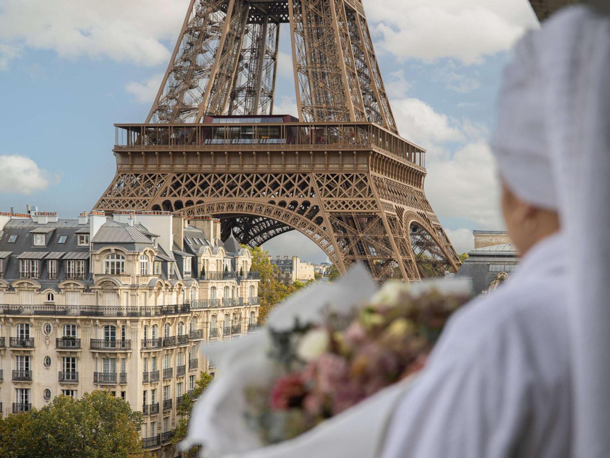 Hotel Pullman Paris Tour Eiffel Esterno foto