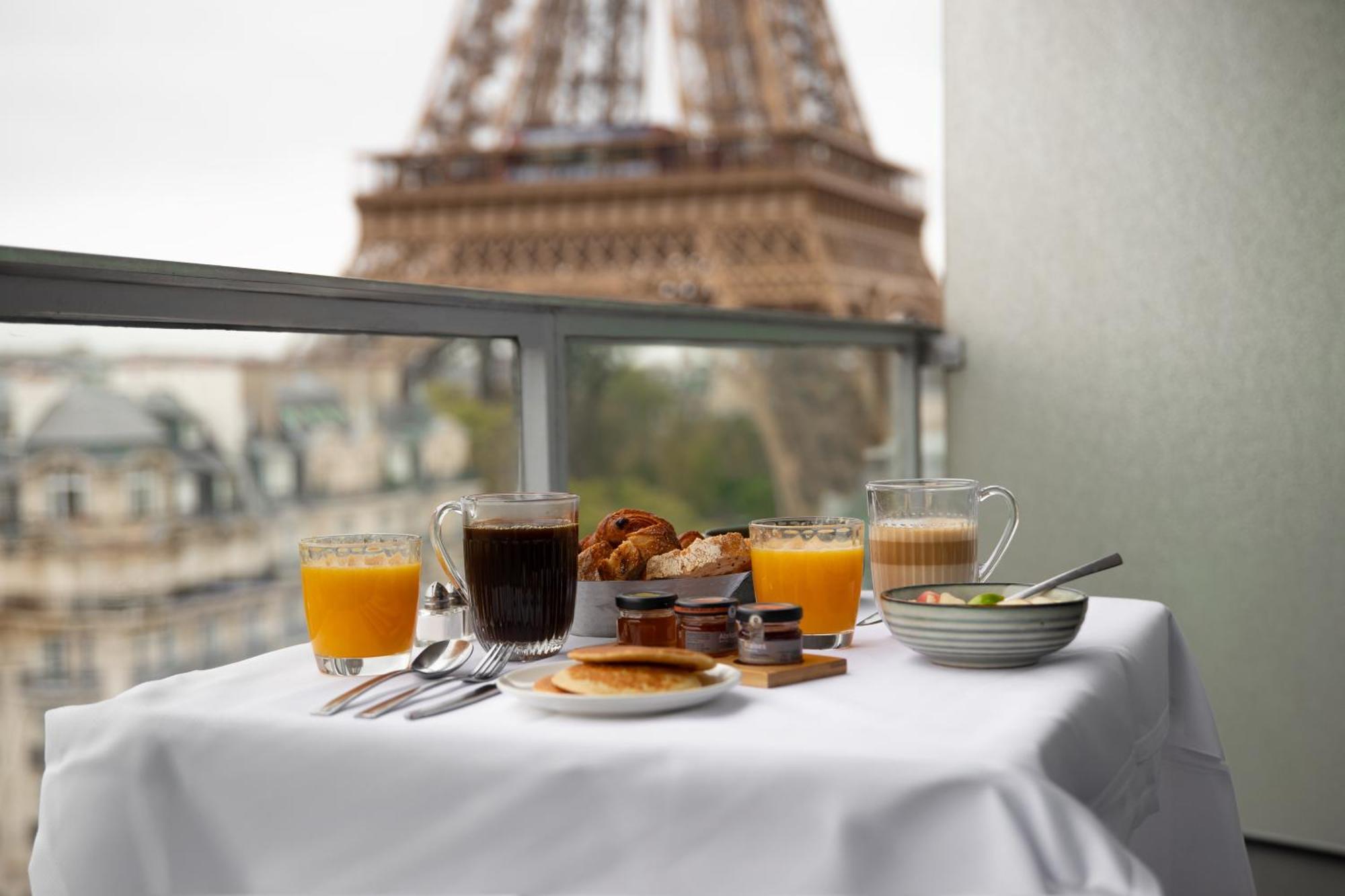 Hotel Pullman Paris Tour Eiffel Esterno foto