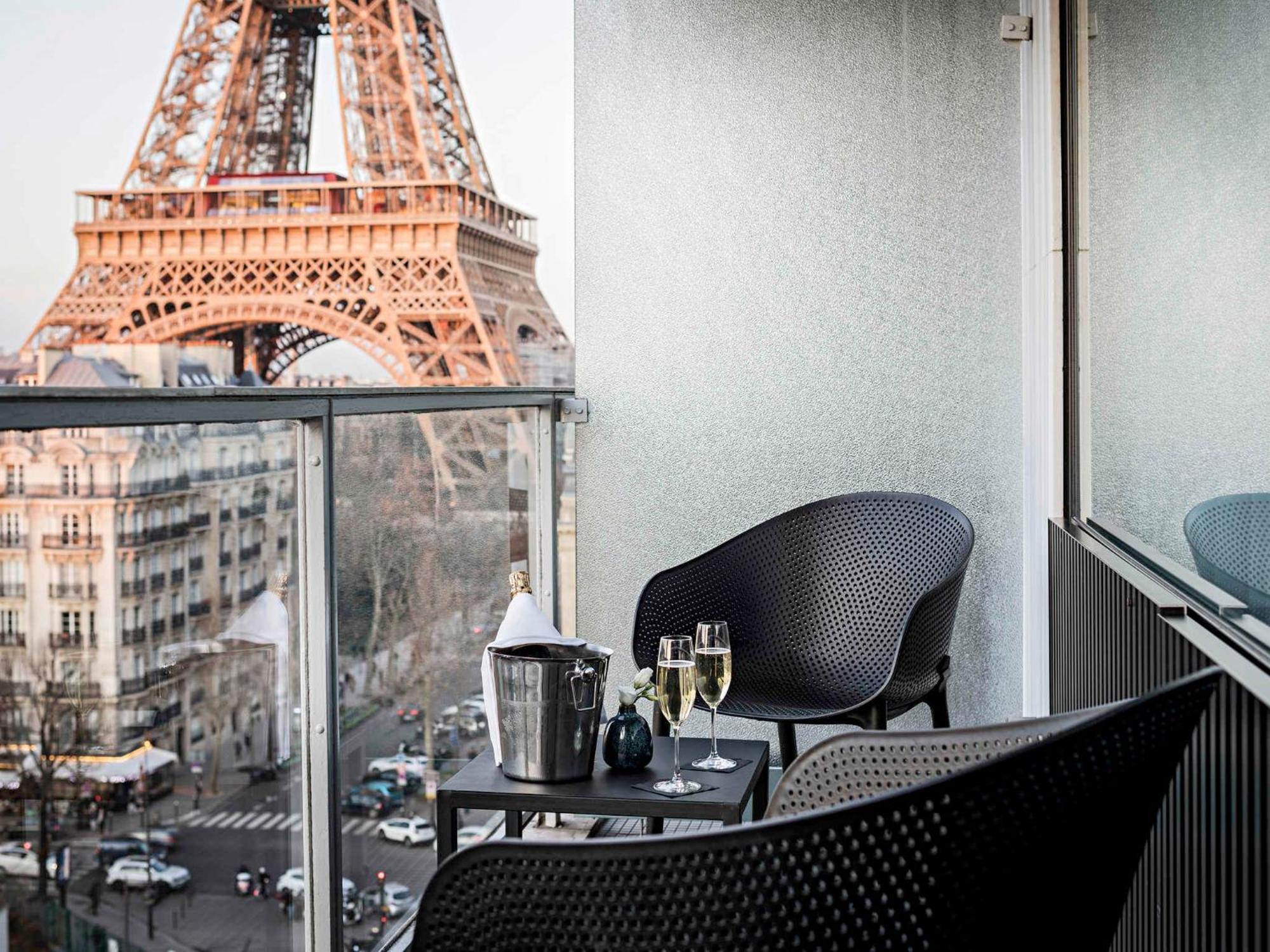 Hotel Pullman Paris Tour Eiffel Esterno foto